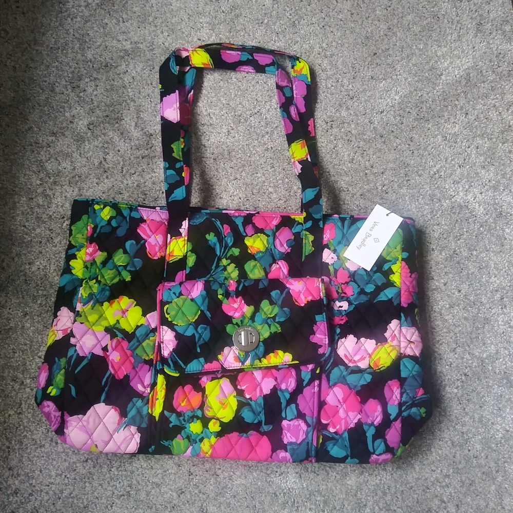 VERA BRADLEY Turnlock Tote- Hilo Meadow